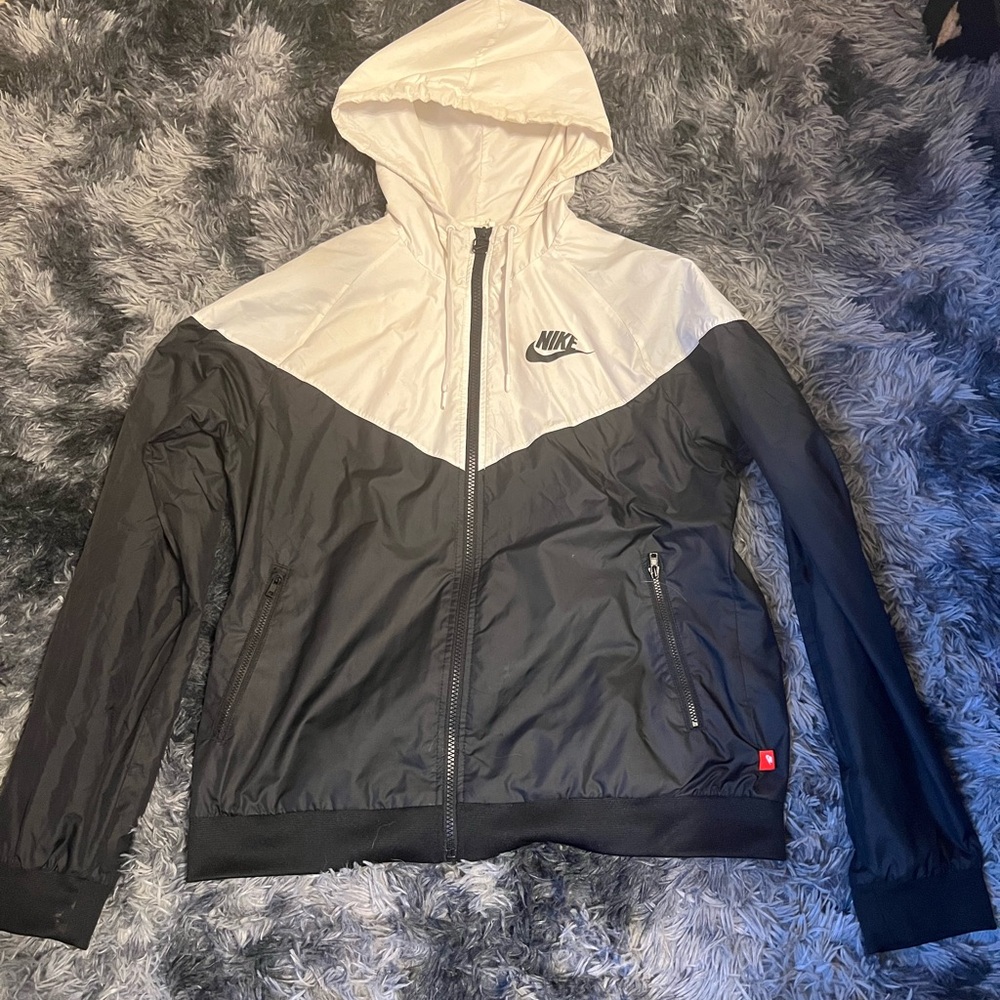 Nike Men black and white rain resistant